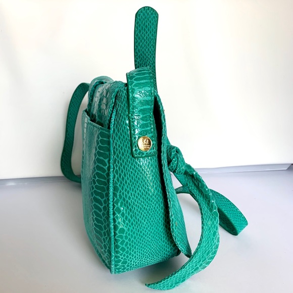 CHI BY CARLOS FALCHI Sea Green Snake Print Bag - Picture 2 of 7